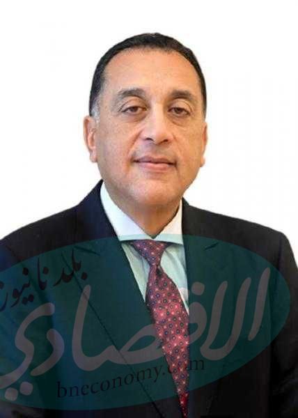 رئيس الوزراء يستعرض المنطقة المقترحة لإقامة المجمع الحكومي للخدمات الذكية