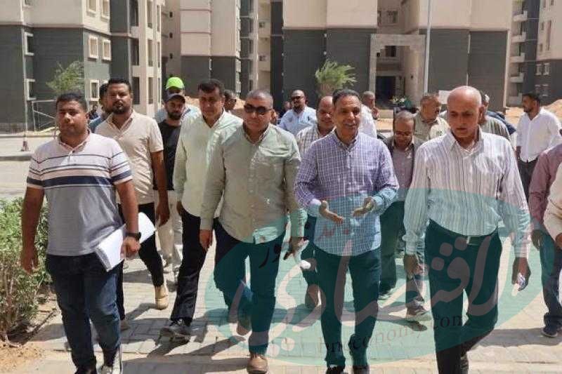 وزيرة الإسكان تتابع الموقف التنفيذي للمشروعات السكنية ضمن المبادرة الرئاسية «سكن لكل المصريين» بمدن حدائق العاشر من رمضان وحدائق أكتوبر و15 مايو