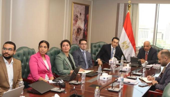 وزير الكهرباء والطاقة المتجددة يتابع مع شركة سكاتك النرويجية مستجدات التنفيذ في مشروعات الطاقة الشمسية وطاقة الرياح قدرة 3100 ميجاوات وبطاريات التخزين سعة 4000 ميجاوات ساعة