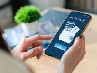 «تنظيم الاتصالات» : عدد المحافظ يرتفع 23% والقيمة الإجمالية للمعاملات تقفز 56%
