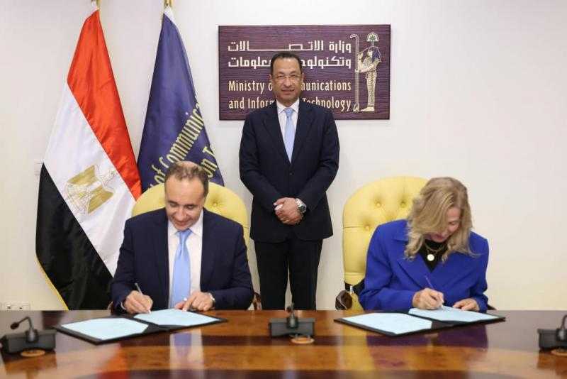 3 ملايين مواطن و1500 مدرب.. وزارة الاتصالات وإنتل تطلقان أكبر برامج التوعية والتدريب على الذكاء الاصطناعي