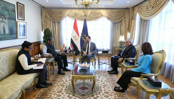 رأفت هندي : مصر بوابة للشركات الهندية للتوسع في أسواق أفريقيا والشرق الأوسط.. وقاعدة الكفاءات الشابة تعزز فرص الاستثمار في التعهيد والخدمات الرقمية