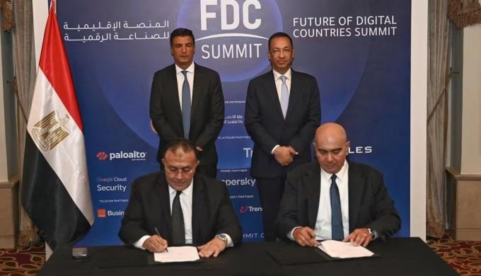الصناعة والاتصالات تعززان الأمن السيبراني للمنشآت الصناعية عبر تعاون «تحديث الصناعة» وMCS