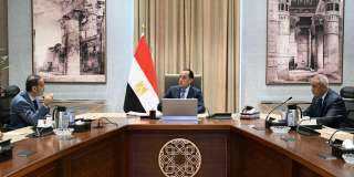 مدبولي يوجه بتوسيع مشاركة القطاع الخاص وحماية المتعاملين خلال اجتماعه برئيس ”الرقابة المالية”