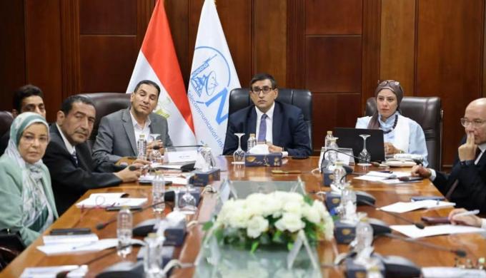 القومي للاتصالات» يطرح خارطة طريق لتوطين التكنولوجيا.. استراتيجية وطنية للمهارات ومقترح لقمر صناعي مصري للاتصالات والإنترنت