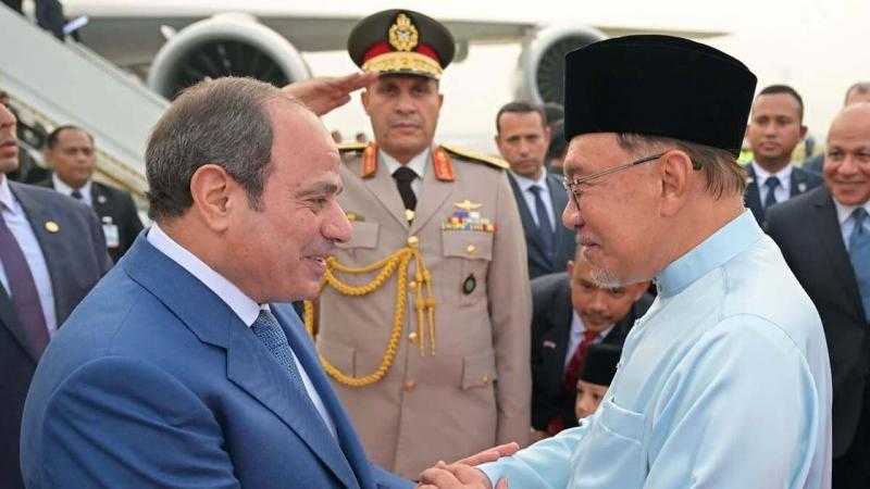 الأغاني المصرية تتصدر مشاهد استقبال السيسي في كوريا الجنوبية وماليزيا