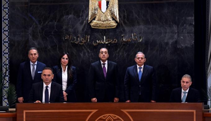 ” بنك مصر ”  و ” البنك الأهلي المصري ”  يوقعان عقدًا مع «هايد بارك» لتطوير 415 فدانًا بمدينة 6 أكتوبر