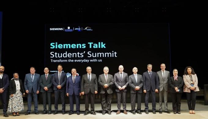 ” سيمنس ” تحتفل بـ125 عامًا في مصر.. و«Siemens Talk» تجمع 1500 طالب ومبتكر بمكتبة الإسكندرية