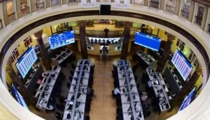 ثاندر تتصدر شركات السمسرة في البورصة المصرية بتداولات 18.6 مليار جنيه خلال أسبوع